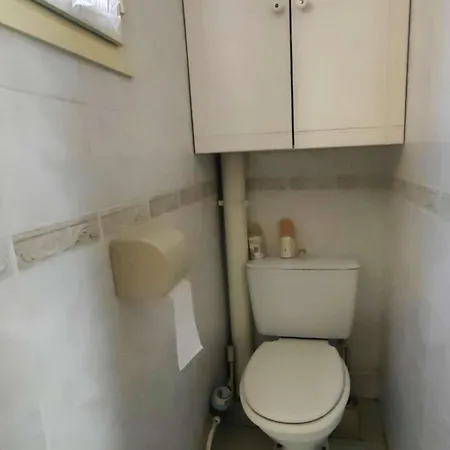 T2 Climatise Avec Piscine Et Parking, Cap D'agde, Pres De La - Fr-1-607-226 Apartament *